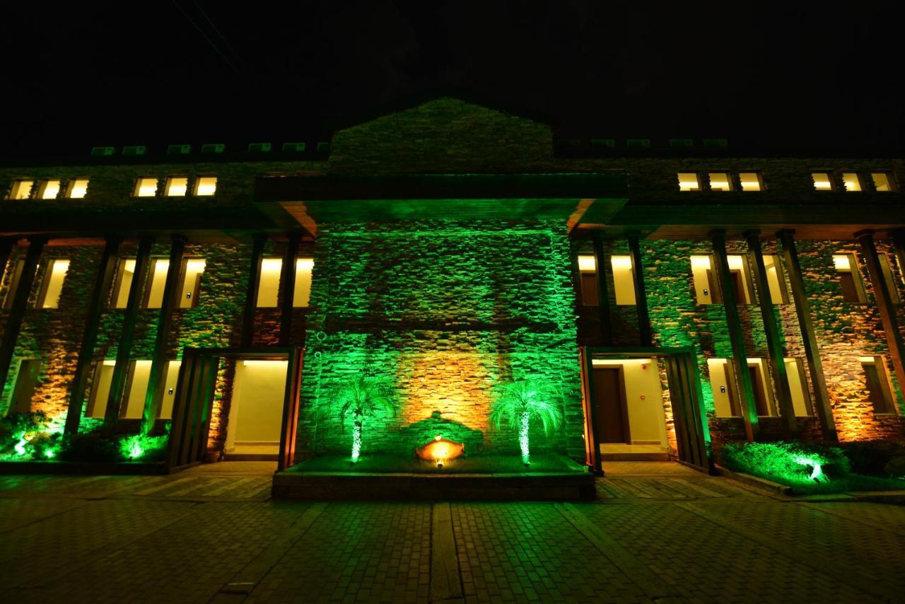 Manaspark Deluxe Hotel Oludeniz Exterior photo